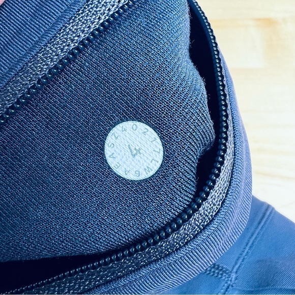 Lululemon Pace Perfect Crop Leggings Boysenberry Purple 17" Size 4 - Picture 9 of 11